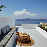 Divine View Sol Homes Вилла