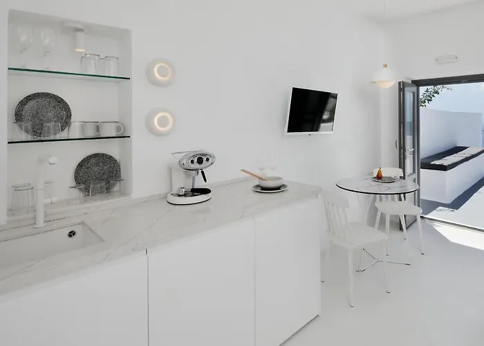 Divine View Sol Homes Fira (Santorini)