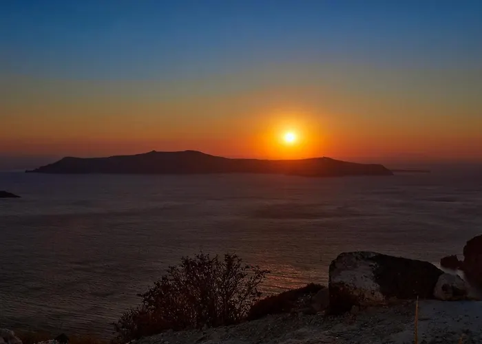 Divine View Sol Homes Villa Fira (Santorini)