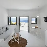 Divine View Sol Homes Вилла