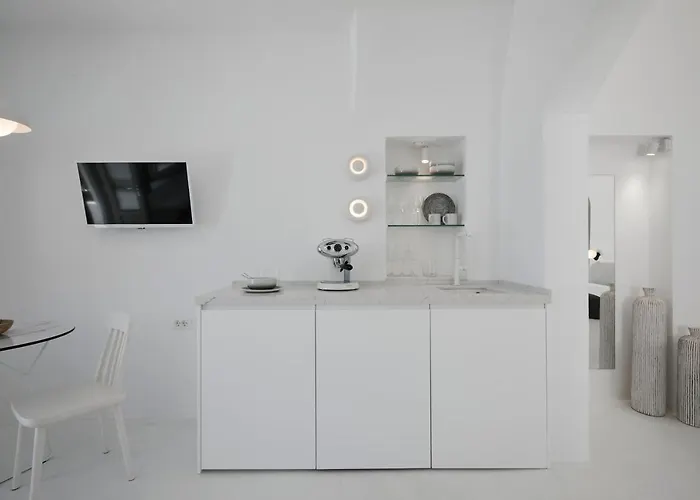 Divine View Sol Homes Fira (Santorini)