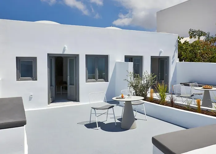 Divine View Sol Homes * Тира